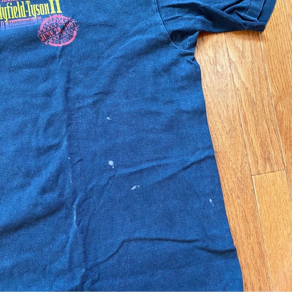 vintage Iron Mike Tyson versus EvanderHolyfield 2 Bite Fight T Shirt - Picture 8 of 8